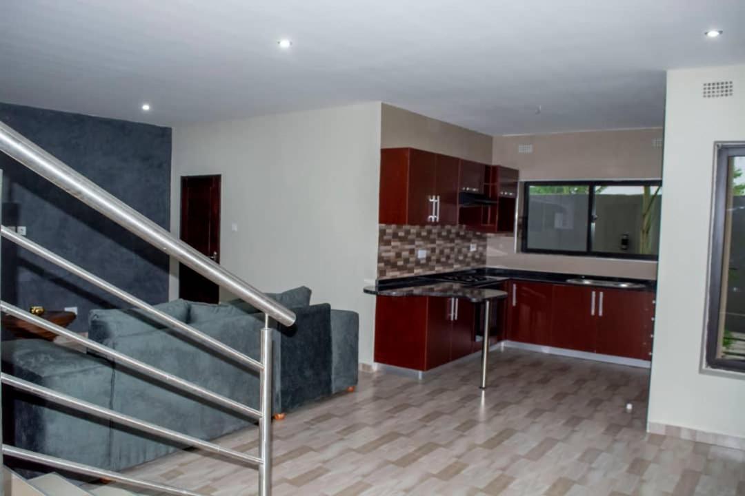 Royal Suites Apartments Lusaka Dış mekan fotoğraf