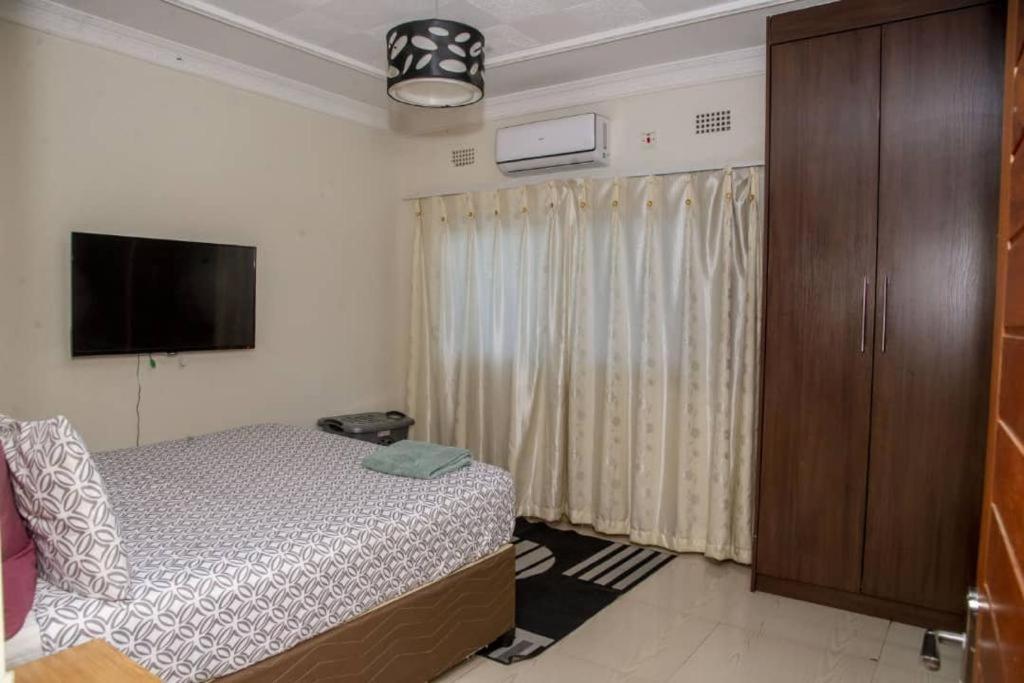 Royal Suites Apartments Lusaka Dış mekan fotoğraf