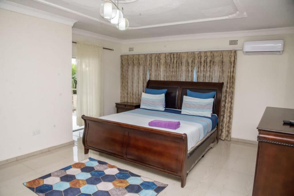 Royal Suites Apartments Lusaka Dış mekan fotoğraf